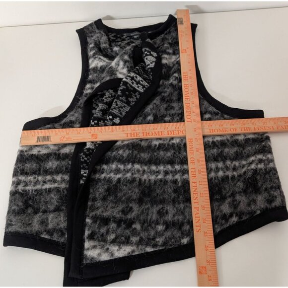 Karen Kane Nordic Reversible Vest Womens Size 2X Black Wool Mohair Made in USA - Picture 8 of 10